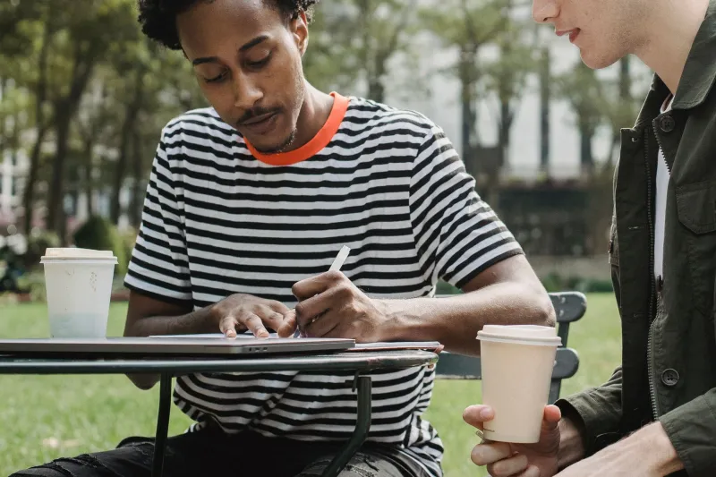 Swap Your City Guide With a Stranger and Watch Your Trip Get Better